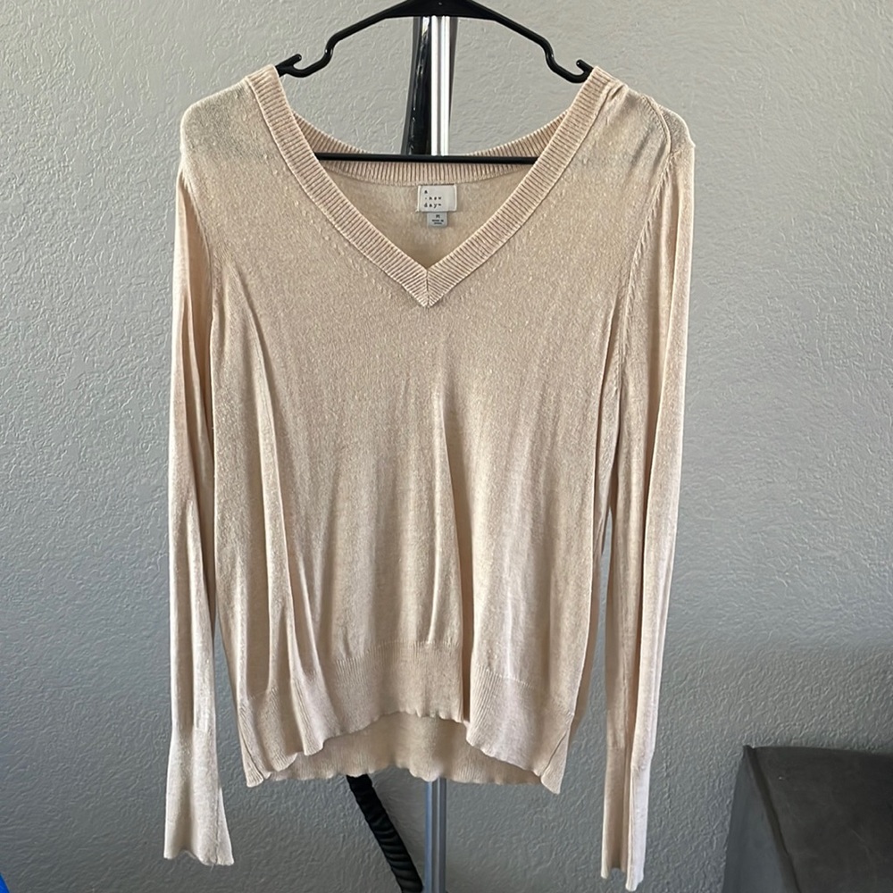 A New Day cream light sweater - Size M